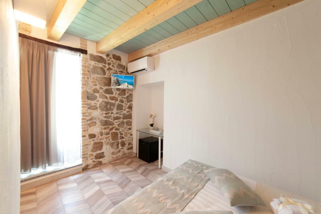 Perdas Rooms Villasimius Exterior photo