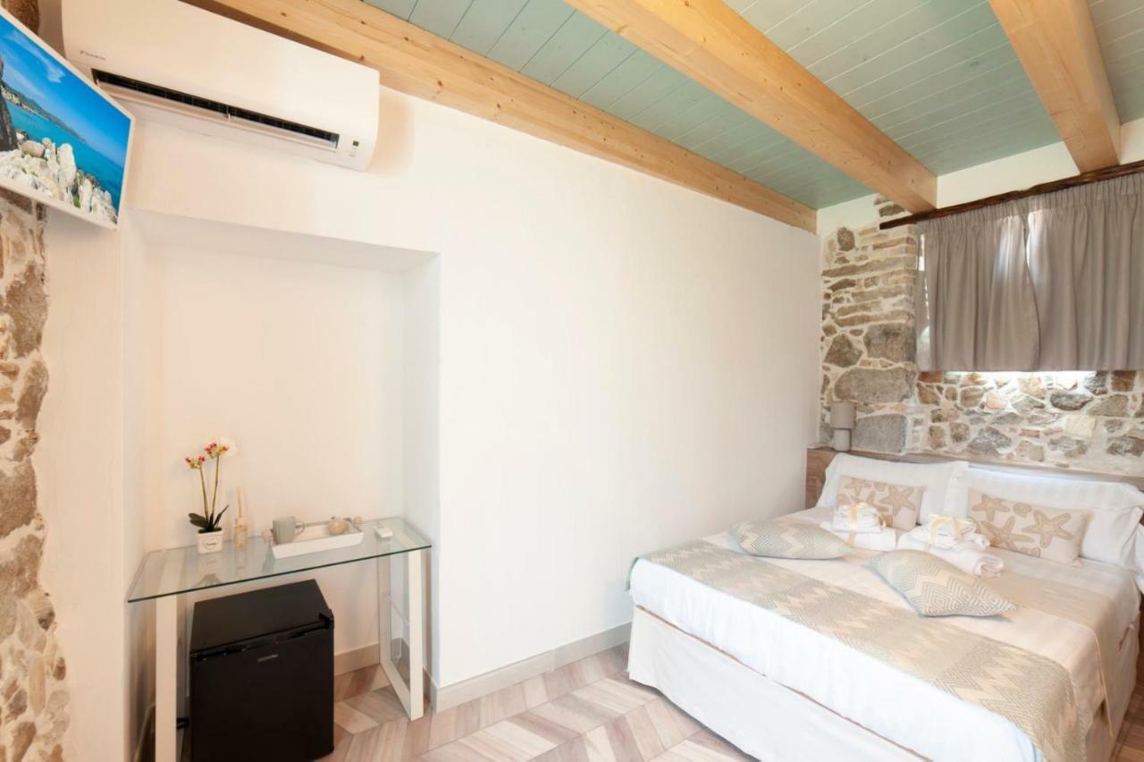 Perdas Rooms Villasimius Exterior photo