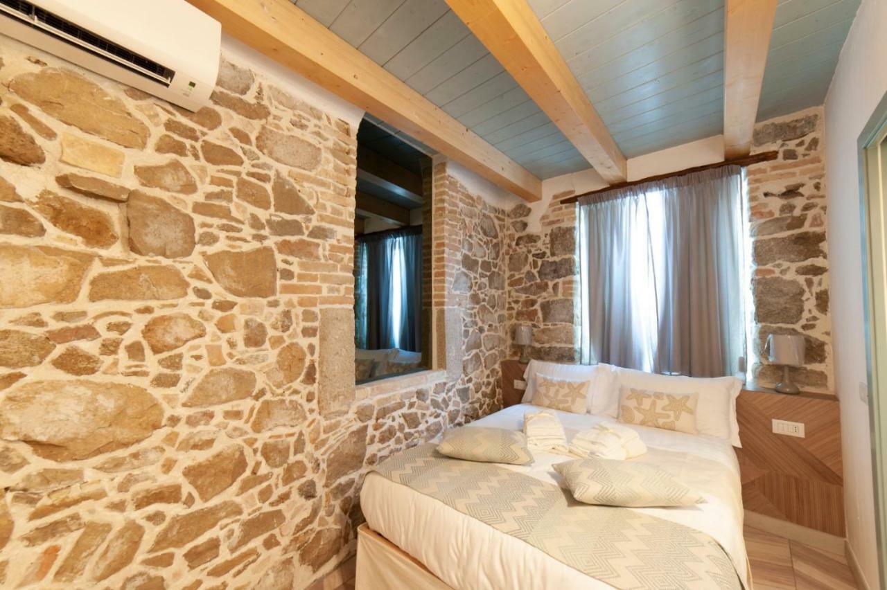 Perdas Rooms Villasimius Exterior photo