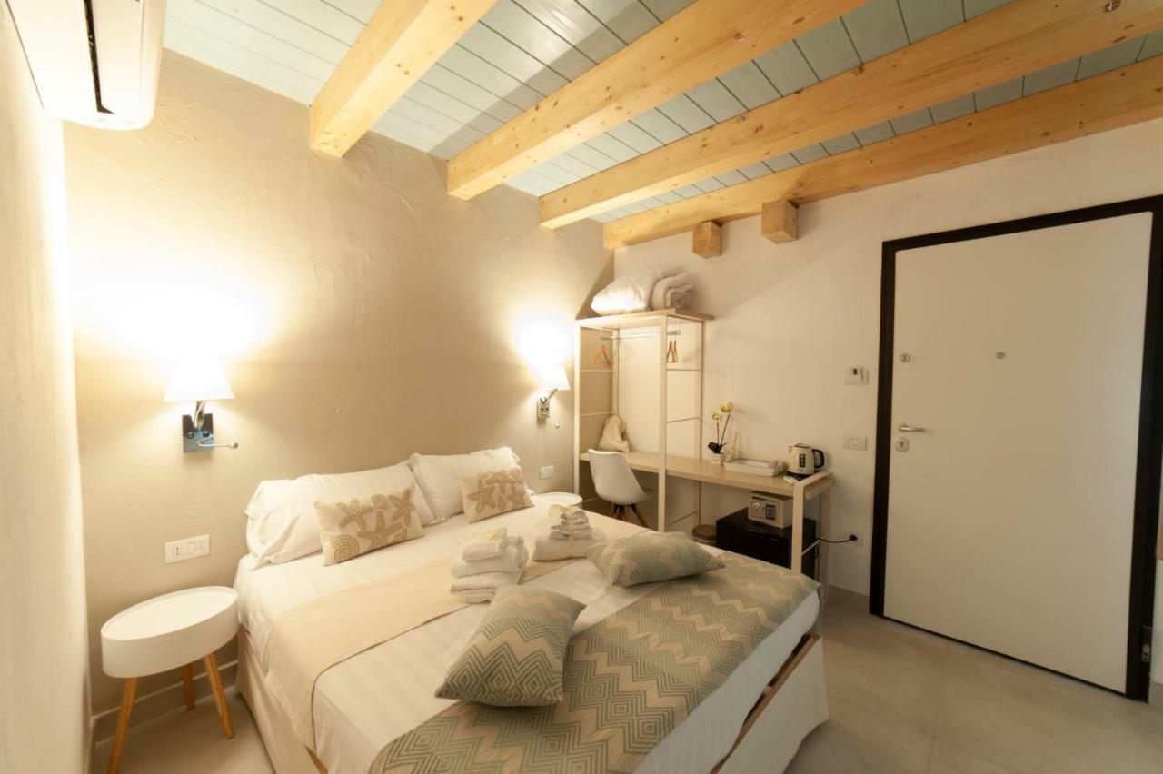 Perdas Rooms Villasimius Exterior photo
