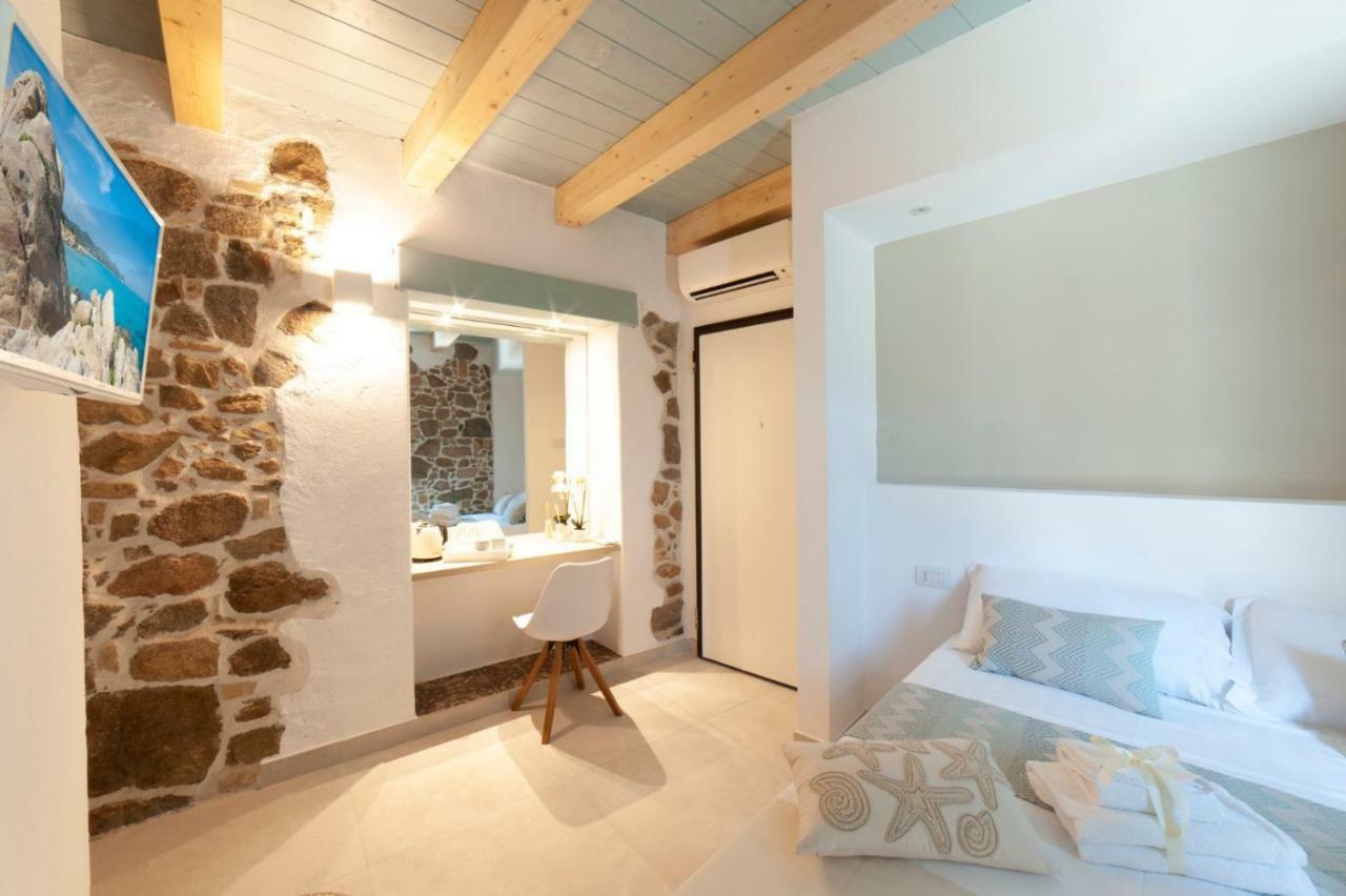 Perdas Rooms Villasimius Exterior photo